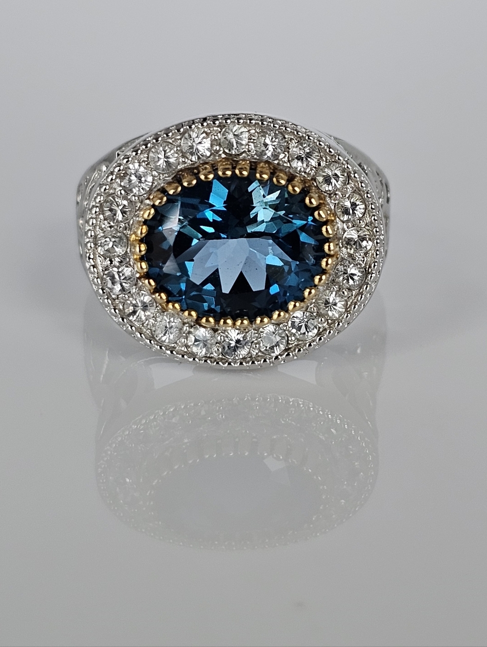 Retired Gems En Vogue London Blue Topaz & Diamond Ring Sterling Silver 18k Sz 8!